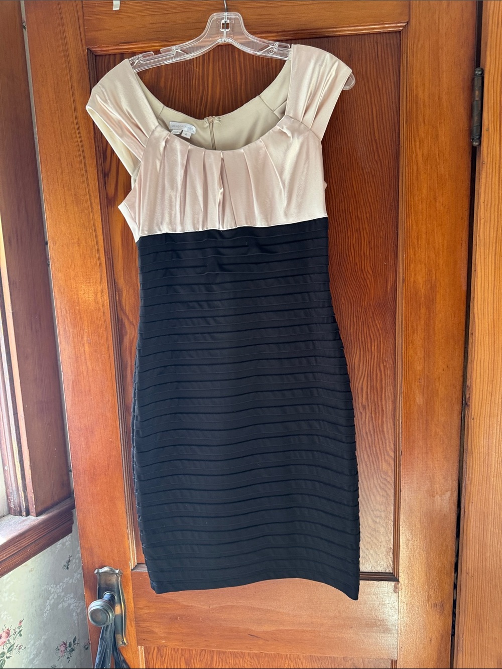 London Times Two-Tone Black and Cream Sheath Dress